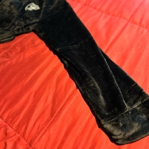 Las Vegas Raiders Silk Touch Robe - Picture 6 of 9